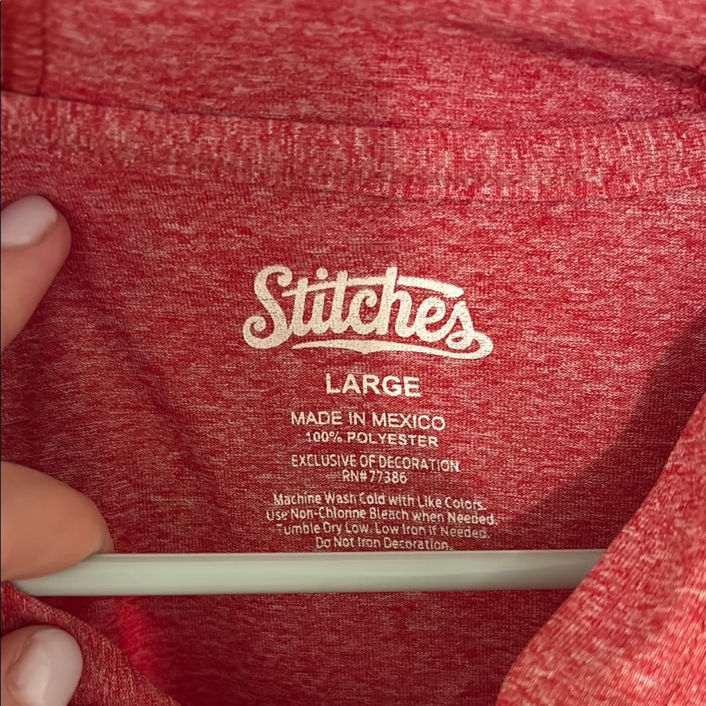 Philadelphia Phillies Red Hoodie - Picture 2 of 2